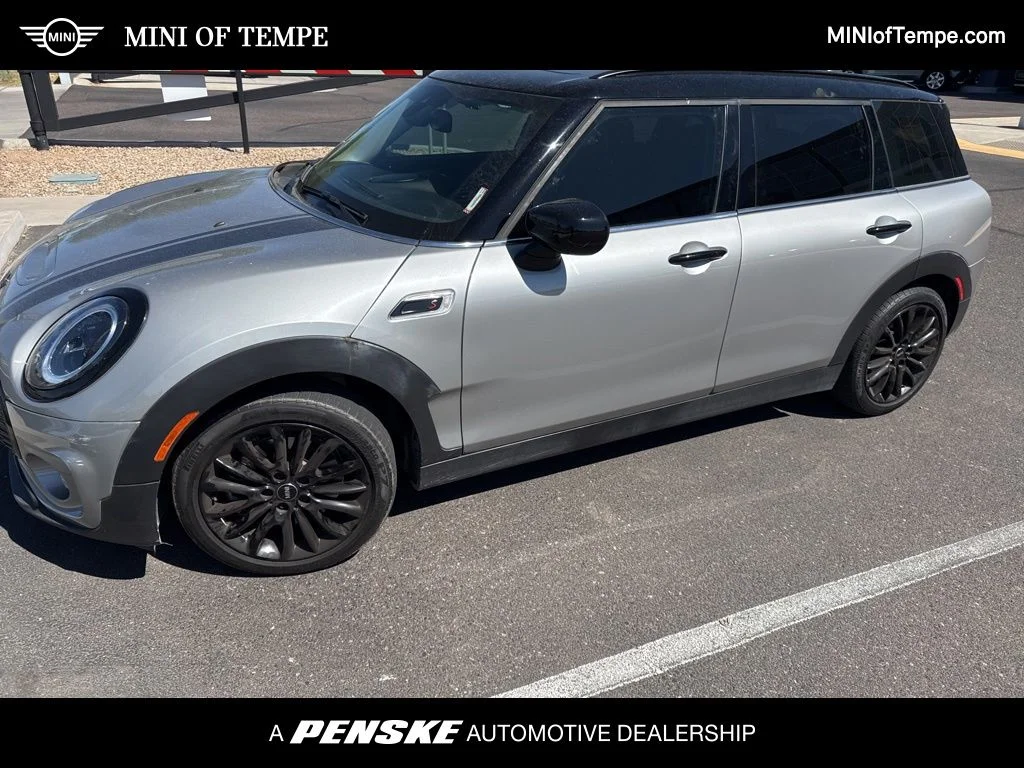 2024 MINI Clubman Cooper S's photo