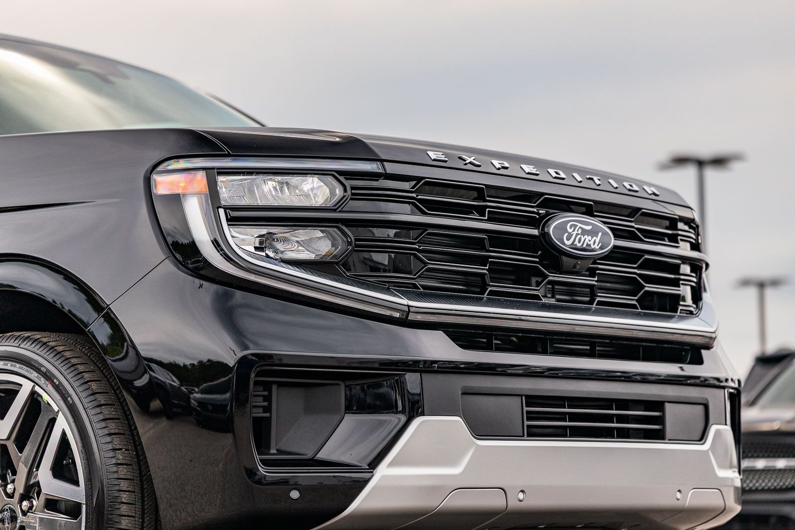 New 2026 Agate Black Metallic Ford Platinum® image 6