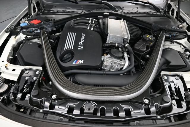 Used 2018 White BMW Base image 22