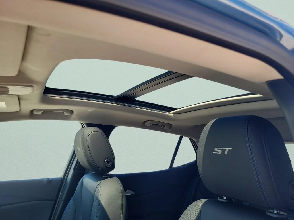 New 2026 Ocean Blue Metallic Buick Sport Touring image 17