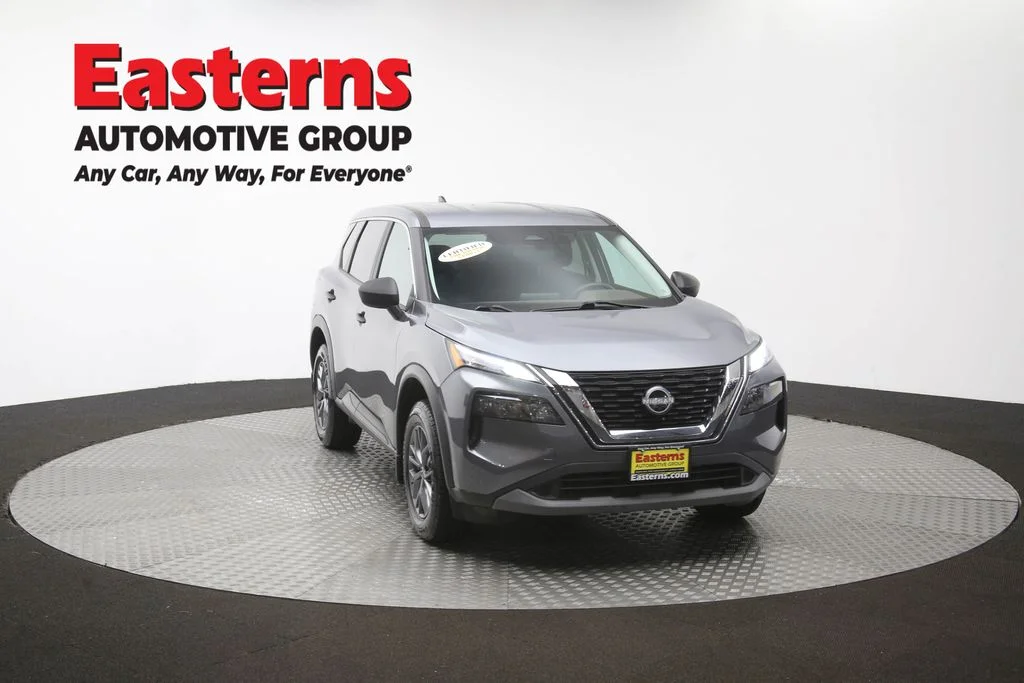 Used 2023 Gray Nissan S image 53