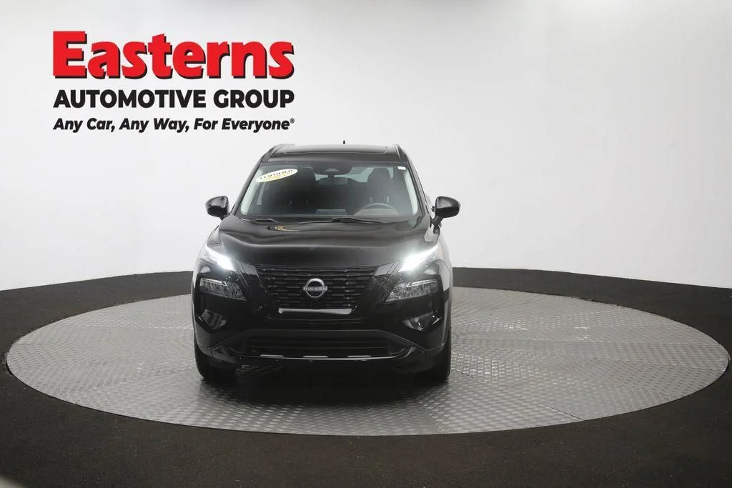 Used 2023 Black Nissan SV image 56