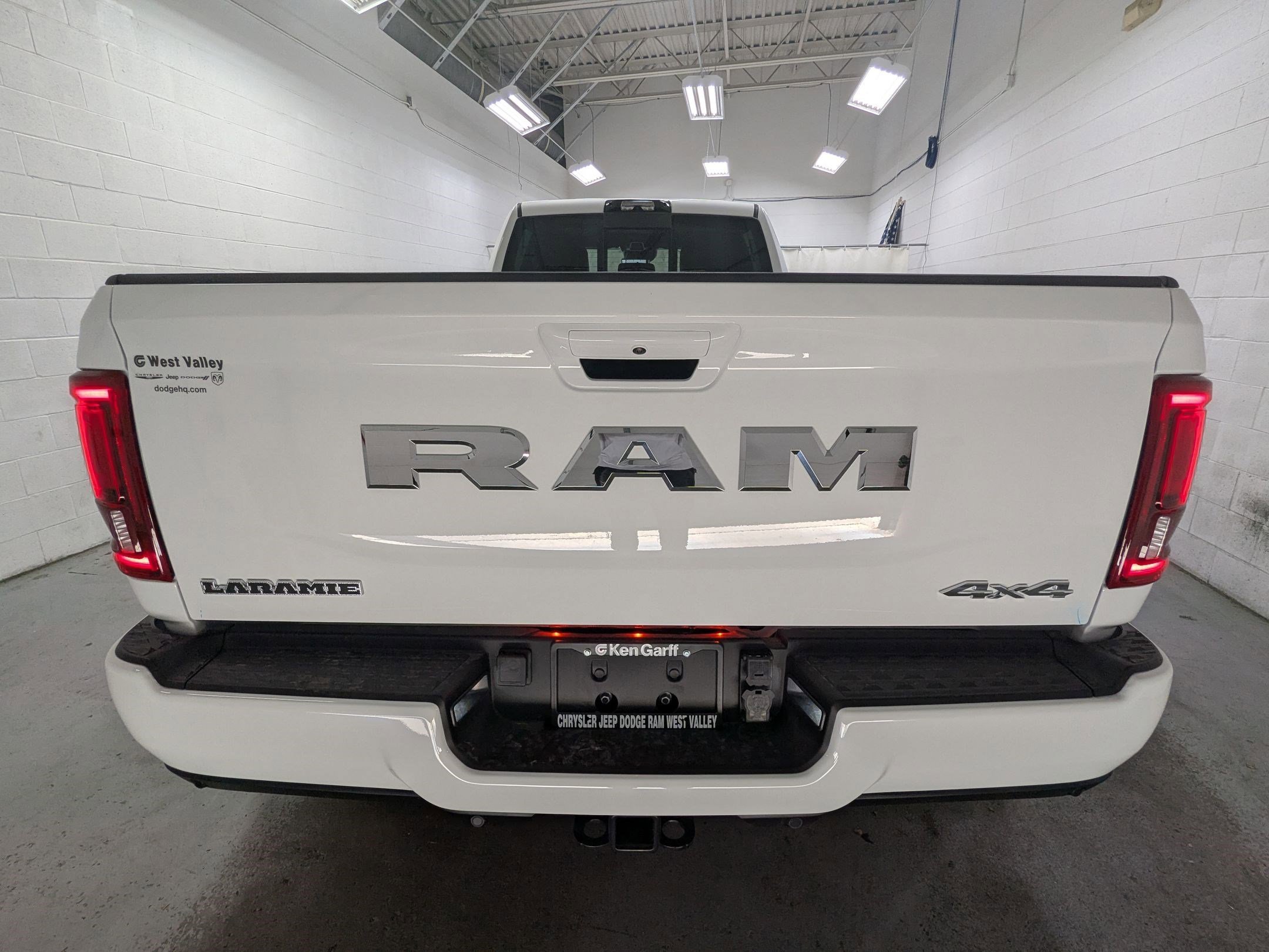New 2026 Bright White Clear-Coat Exterior Paint RAM Laramie image 5