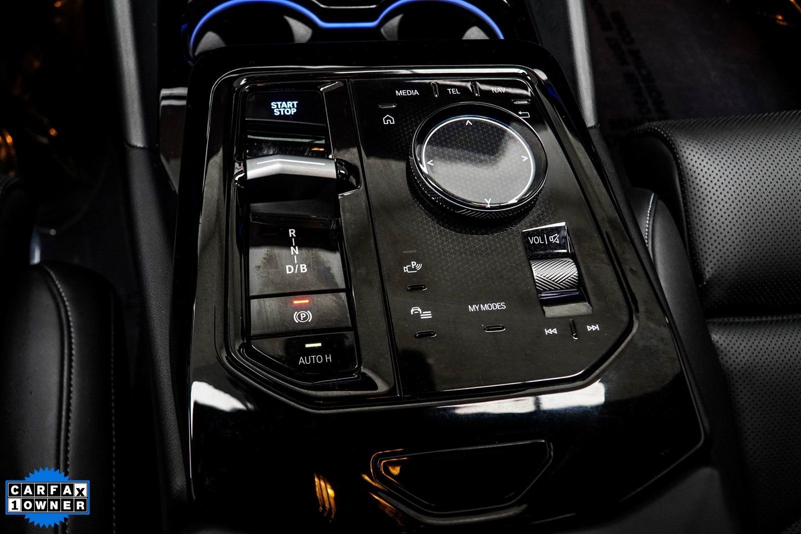 Used 2025 Gray BMW M60 image 18