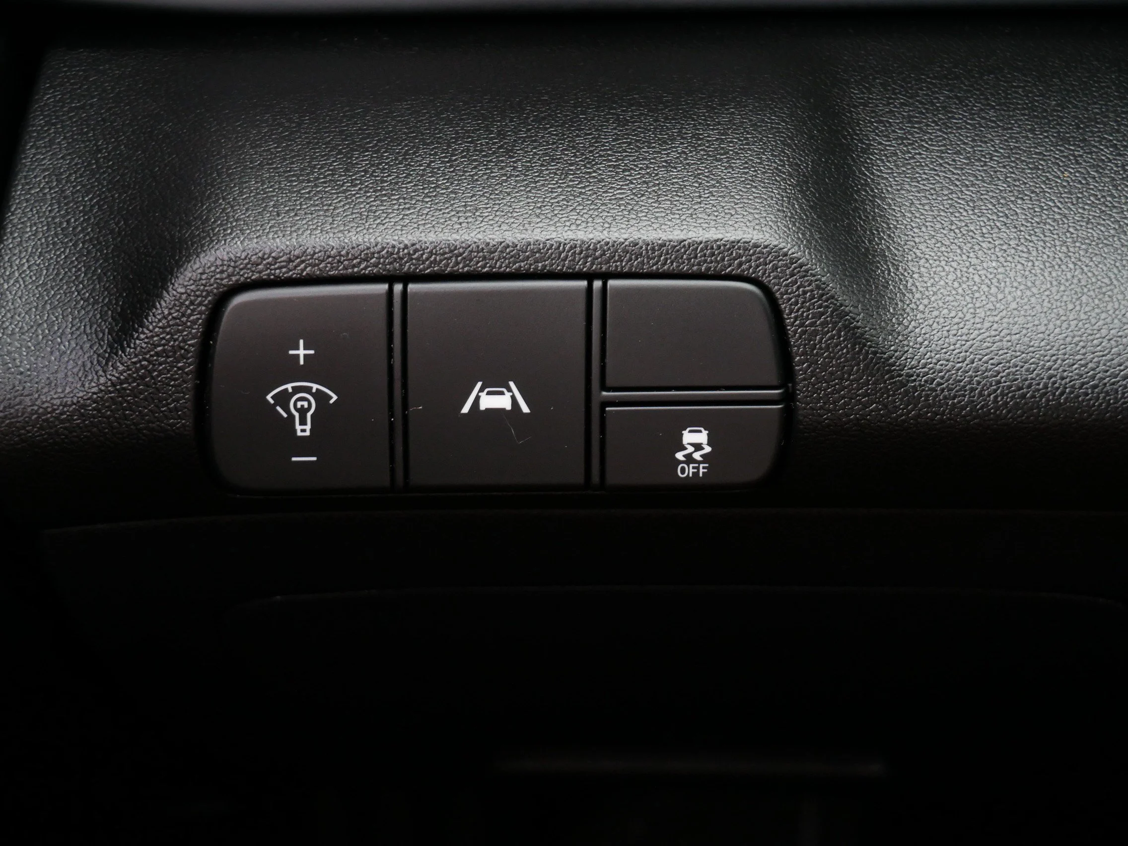 Used 2023 Onyx Black Hyundai SEL image 27