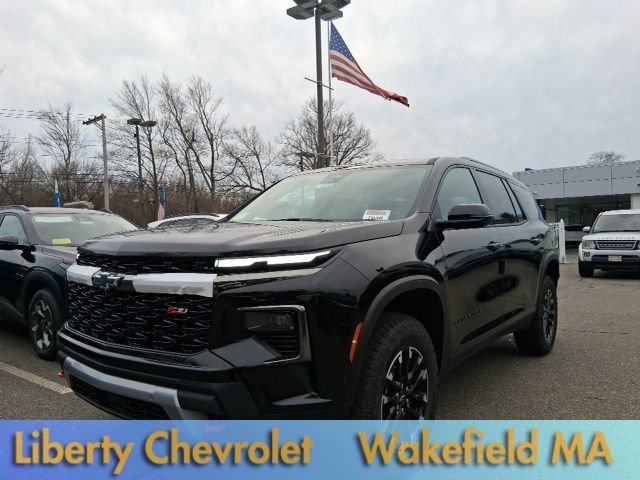 New 2026 Mosaic Black Metallic Chevrolet Z71 image 3