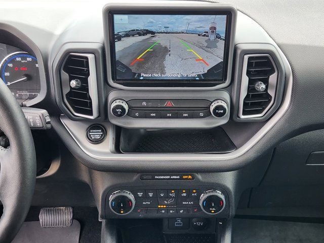 Used 2022 Green Ford Outer Banks image 18
