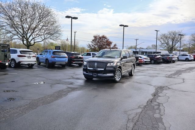 2022 Lincoln Navigator Standard L 4WD's photo