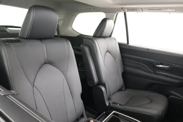 Certified Used 2026  Toyota Limited image 43