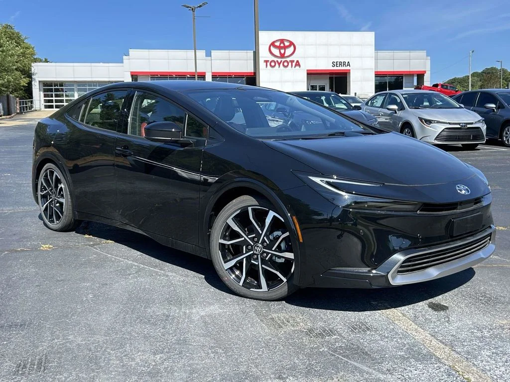 2026 Toyota Prius XSE Premium's photo