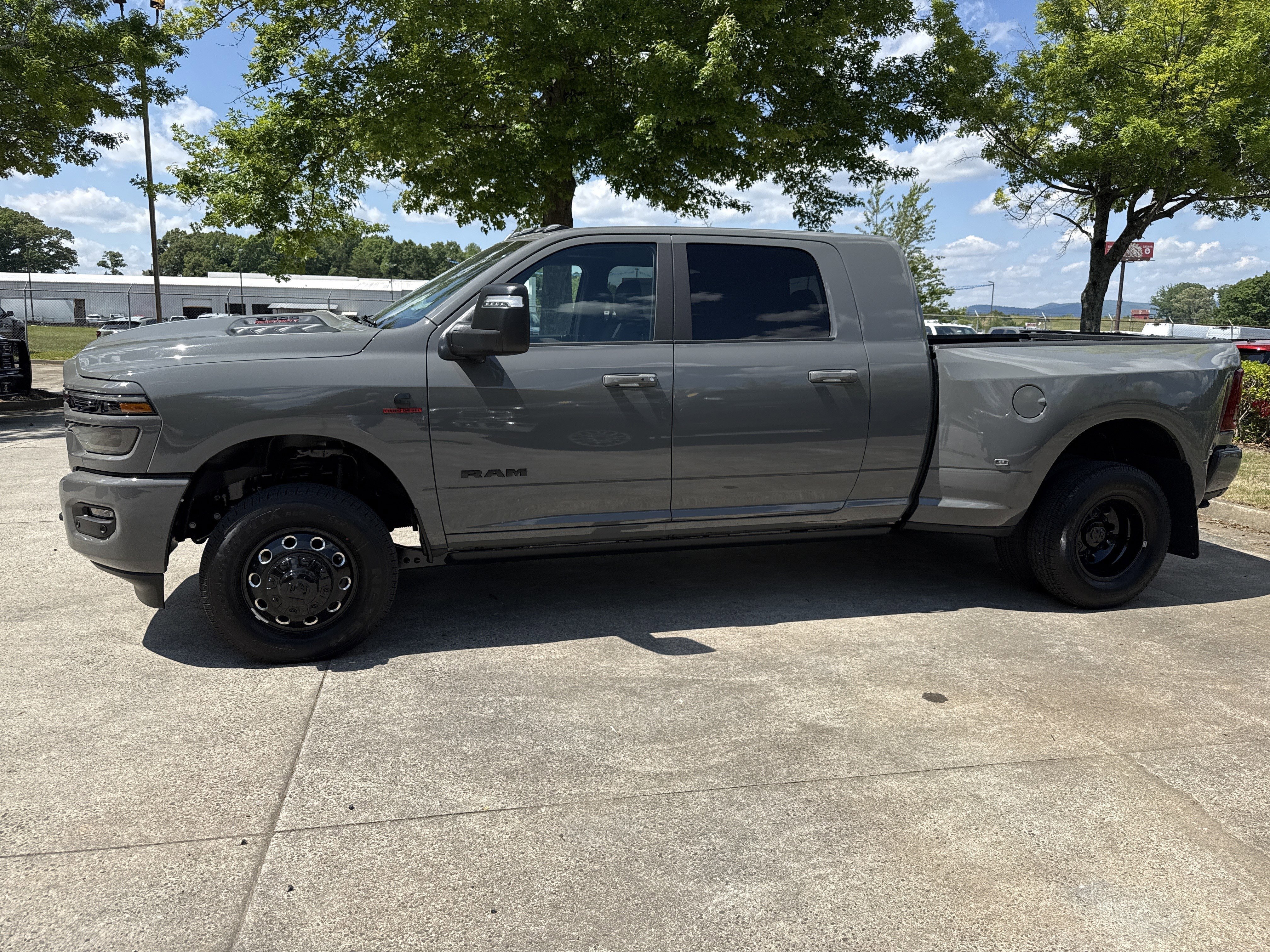 New 2026 Ceramic Gray Clearcoat RAM Laramie image 4