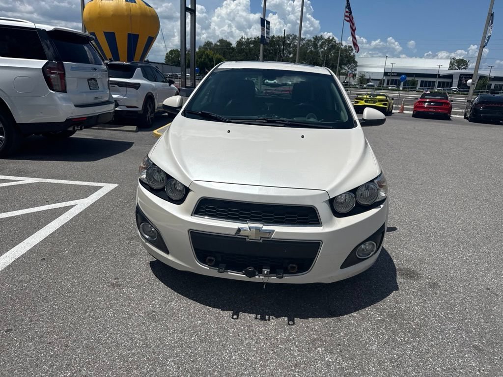 Used 2013 White Diamond Tricoat Chevrolet LTZ image 2