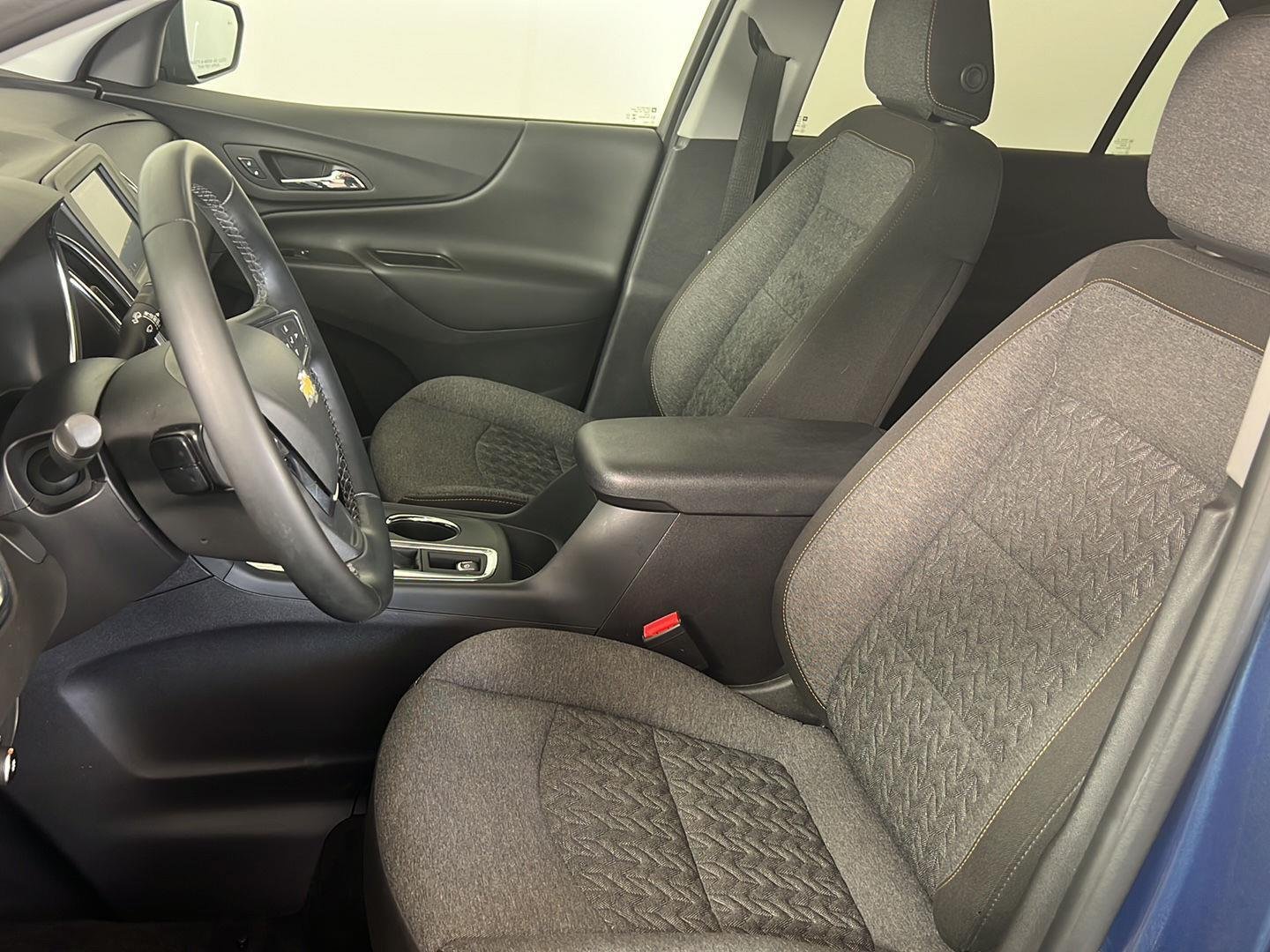 Used 2024 Lakeshore Blue Chevrolet LT image 4