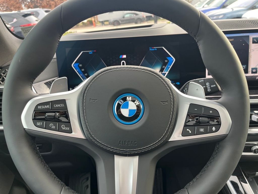 2026 BMW X5 50e - Photo 16
