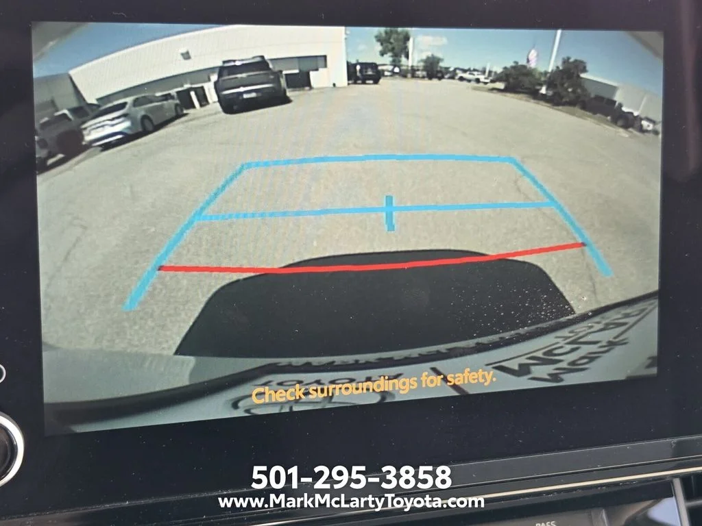 Used 2025 White Toyota LE image 19