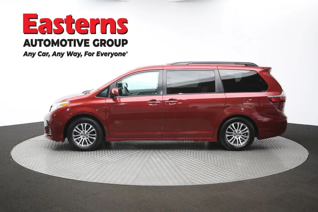 Used 2019 Red Toyota XLE image 62