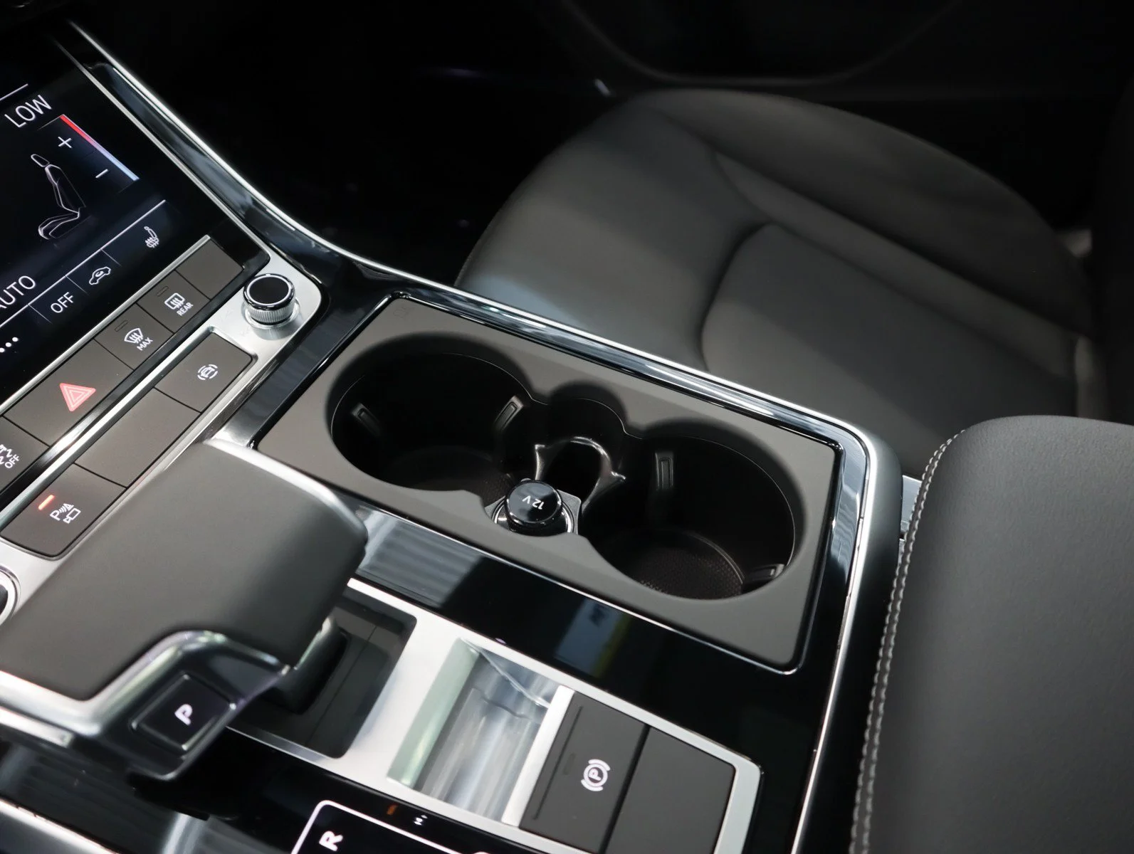2027 Audi Q8 Premium - Photo 19
