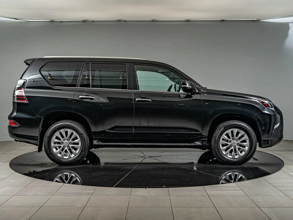 Certified Used 2023 Caviar Lexus 460 image 4