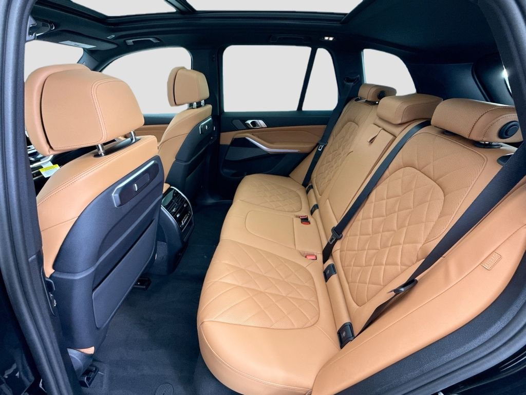 New 2026 Black Sapphire Metallic BMW xDrive50e image 20