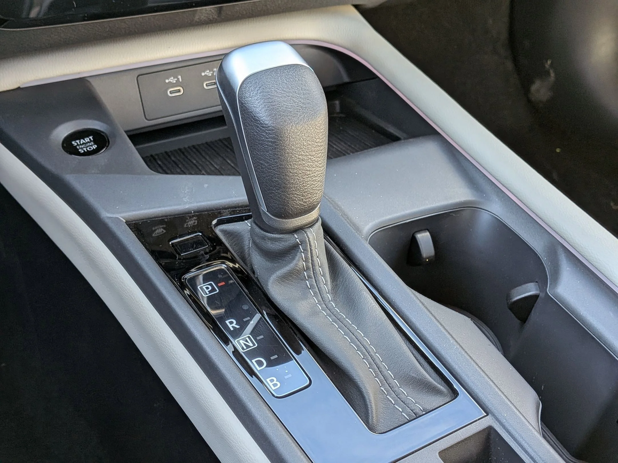 New 2026 Gun Metallic Nissan SL image 17