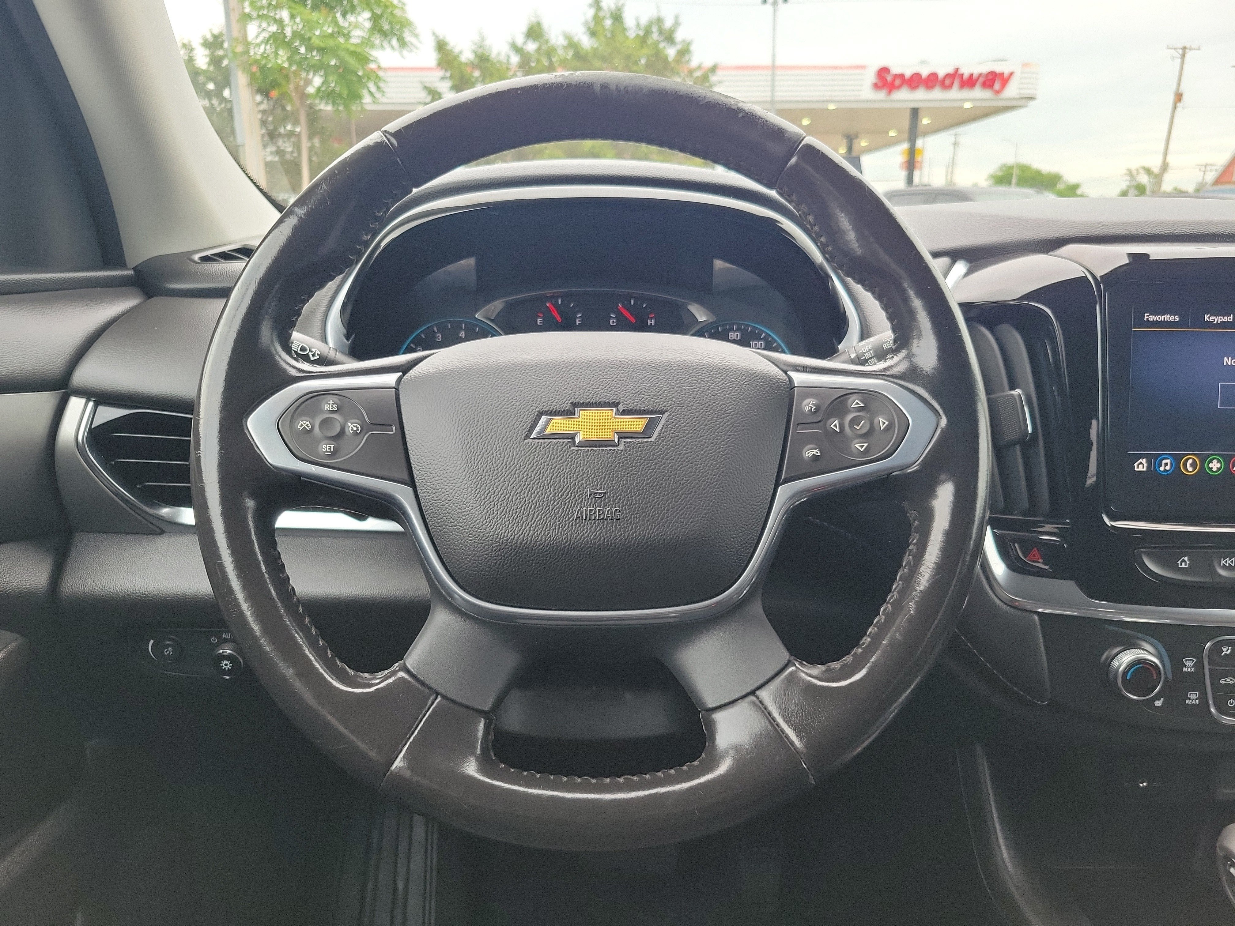 Used 2021 Graphite Metallic Chevrolet LT Cloth image 23