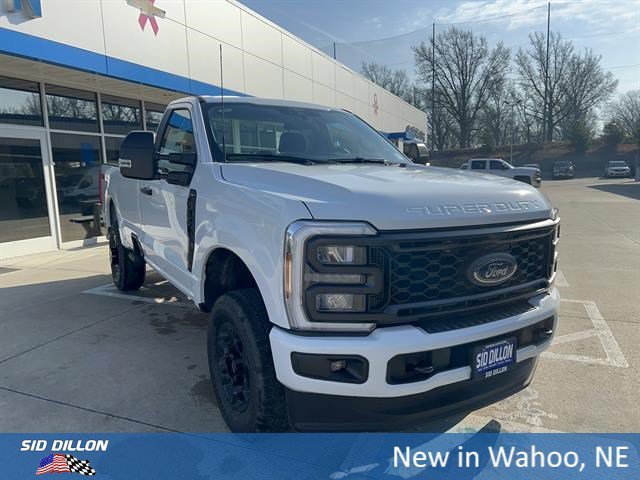 New 2026 Oxford White Ford F-250® XL image 7