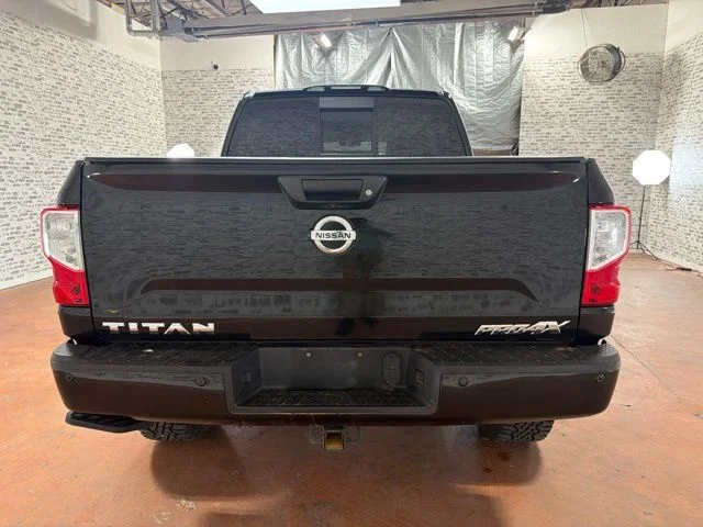 Used 2018 Magnetic Black Nissan PRO-4X image 6