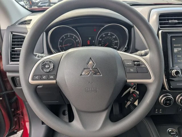 New 2026 Red Mitsubishi ES image 30