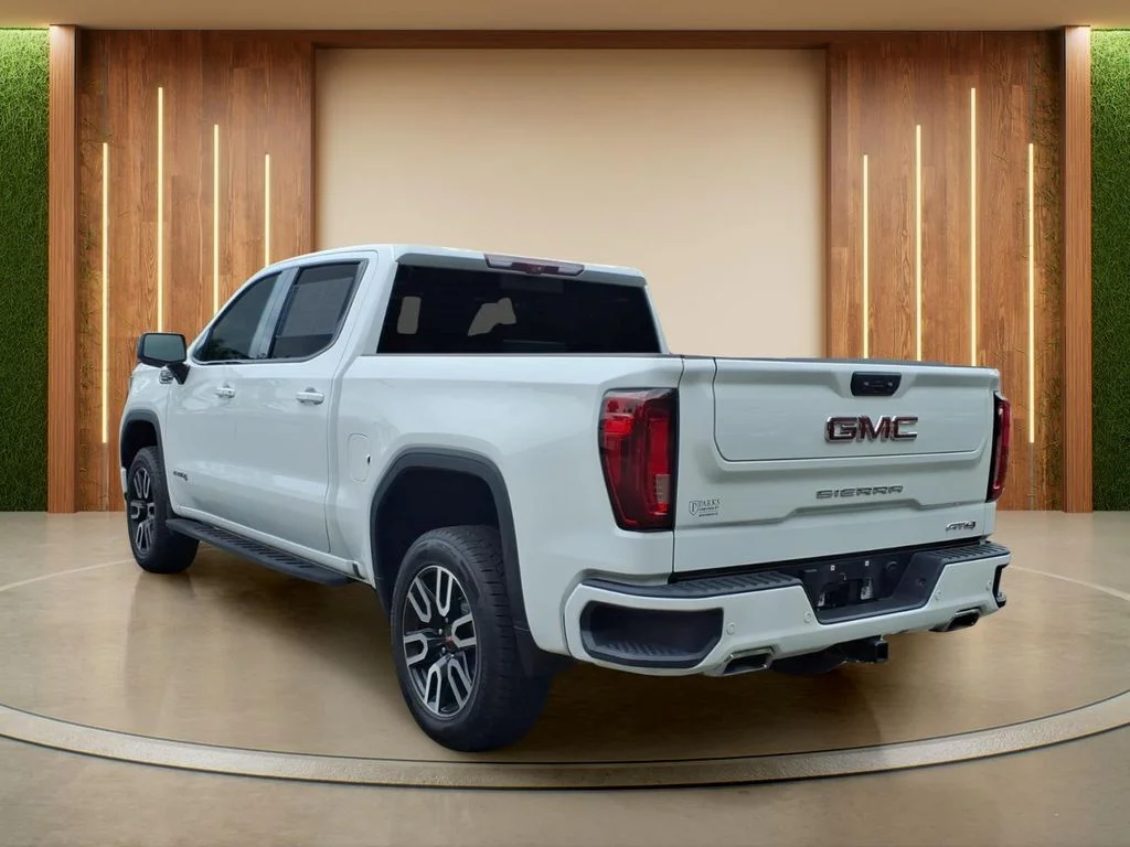 Certified Used 2022 White GMC AT4 image 29