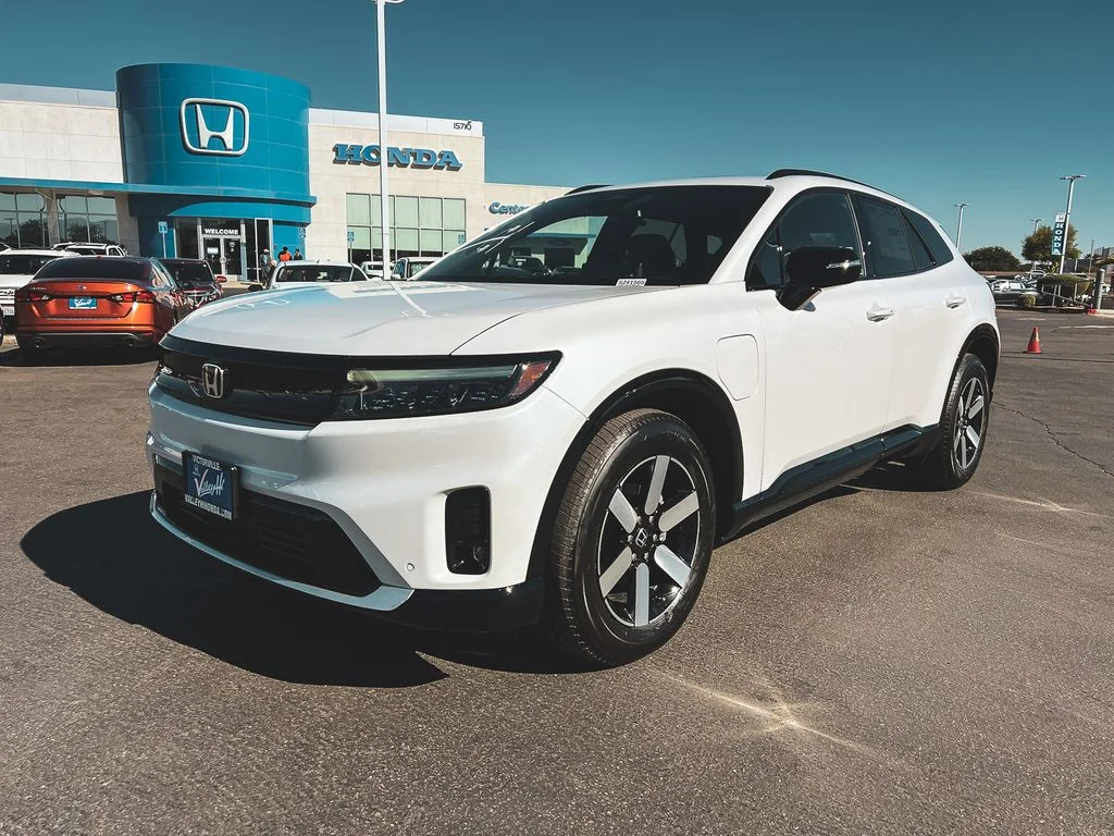New 2026 Frostline White Pearl Honda Touring image 4