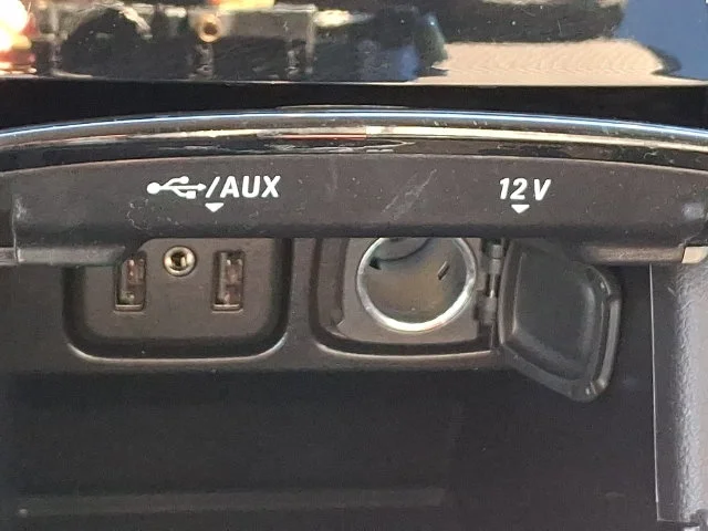 Used 2020 Silver Buick Preferred image 23
