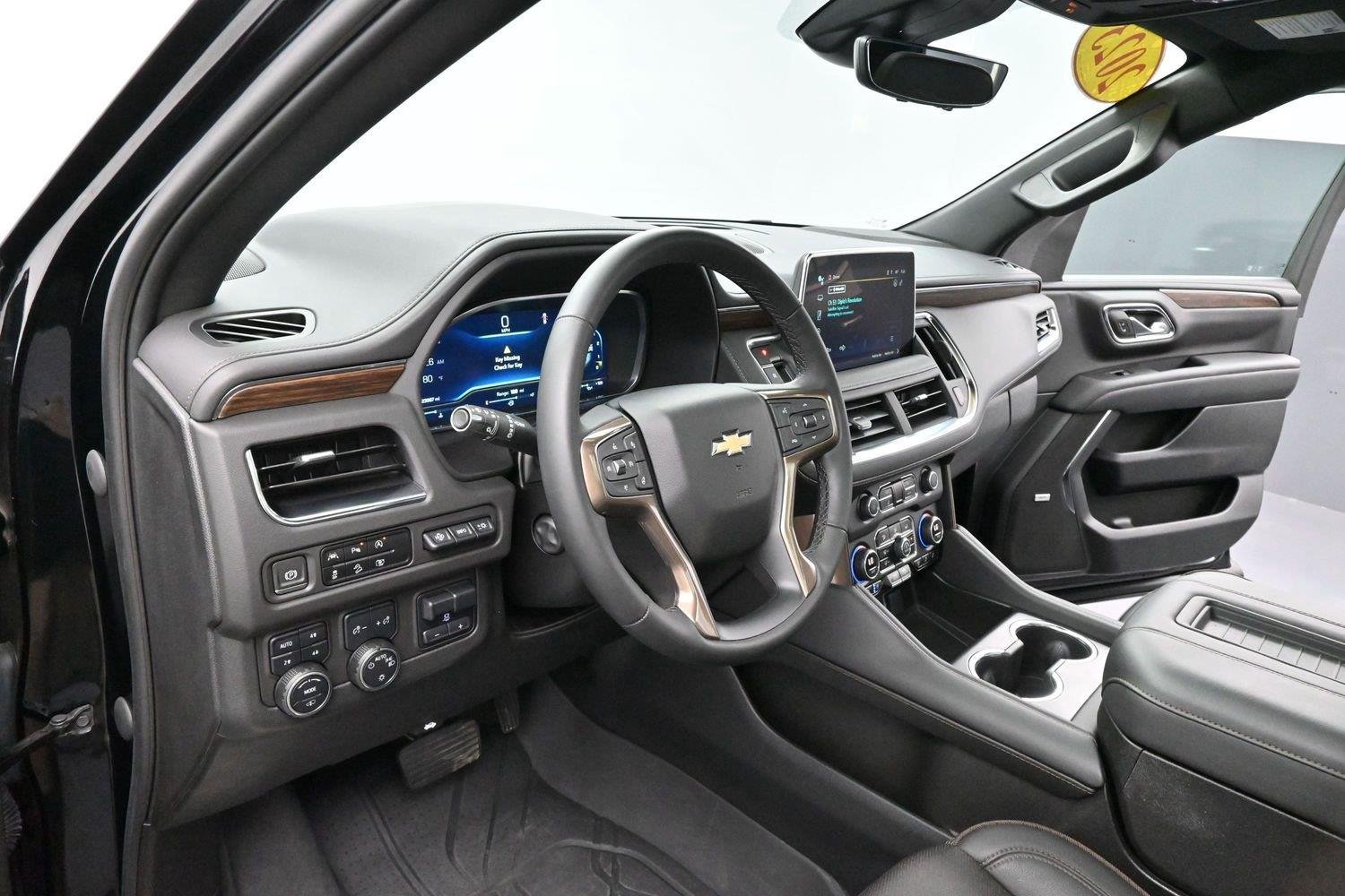 Used 2023 BLACK Chevrolet High Country image 13