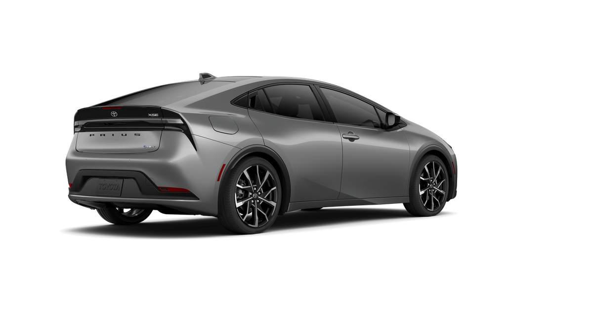 New 2027 Guardian Gray Toyota XSE image 56