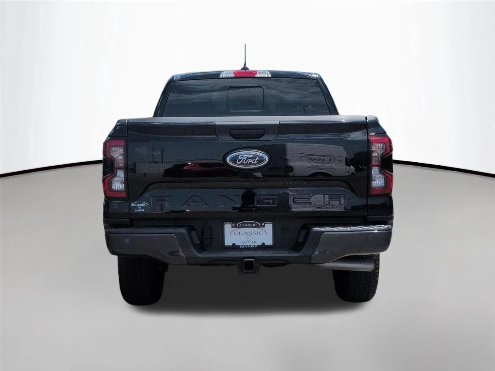 Used 2025 Shadow Black Ford LARIAT image 4