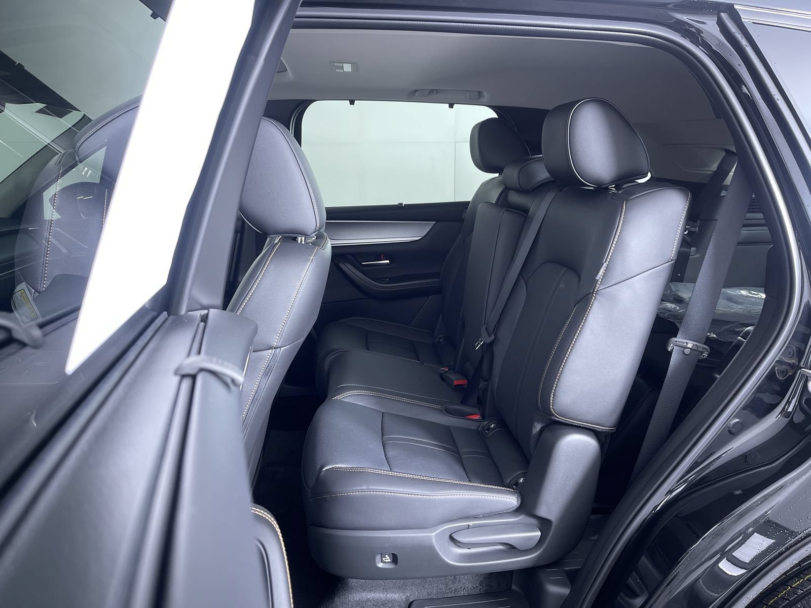 New 2026 Jet Black Mica Mazda Preferred image 22