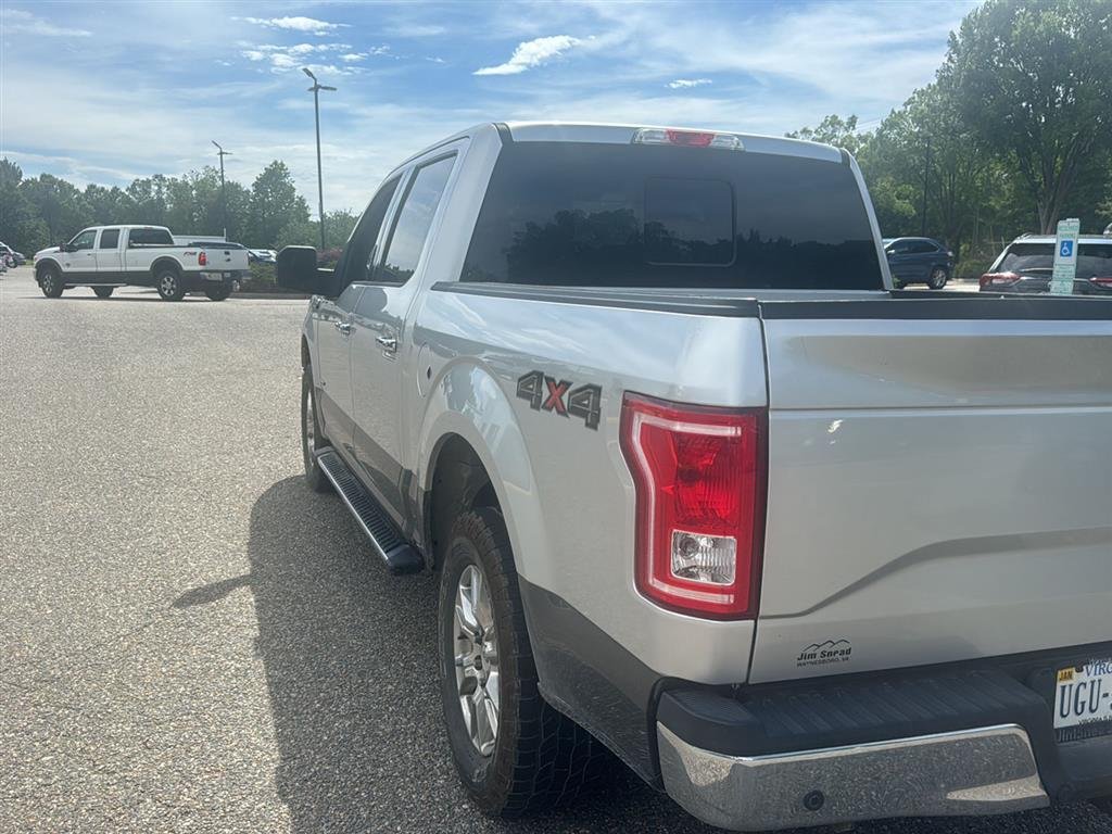 Used 2016 Ingot Silver Metallic/Magnetic Metallic FORD XLT image 6