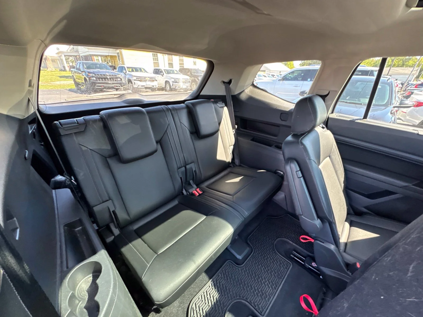 Used 2019  Volkswagen 3.6L V6 SE image 32