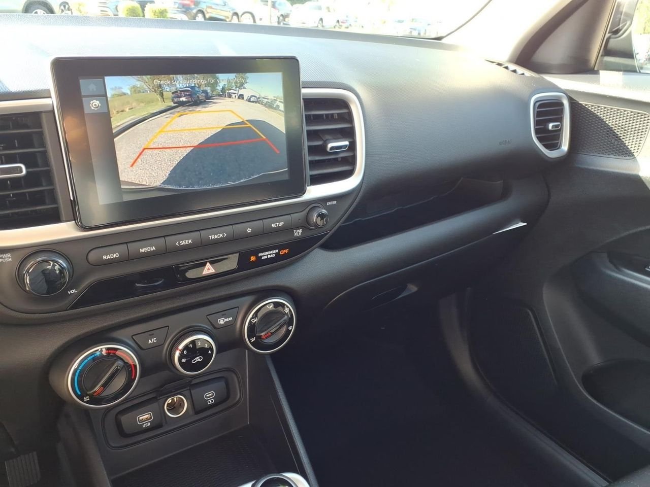 New 2026 Onyx Black Hyundai SE image 28