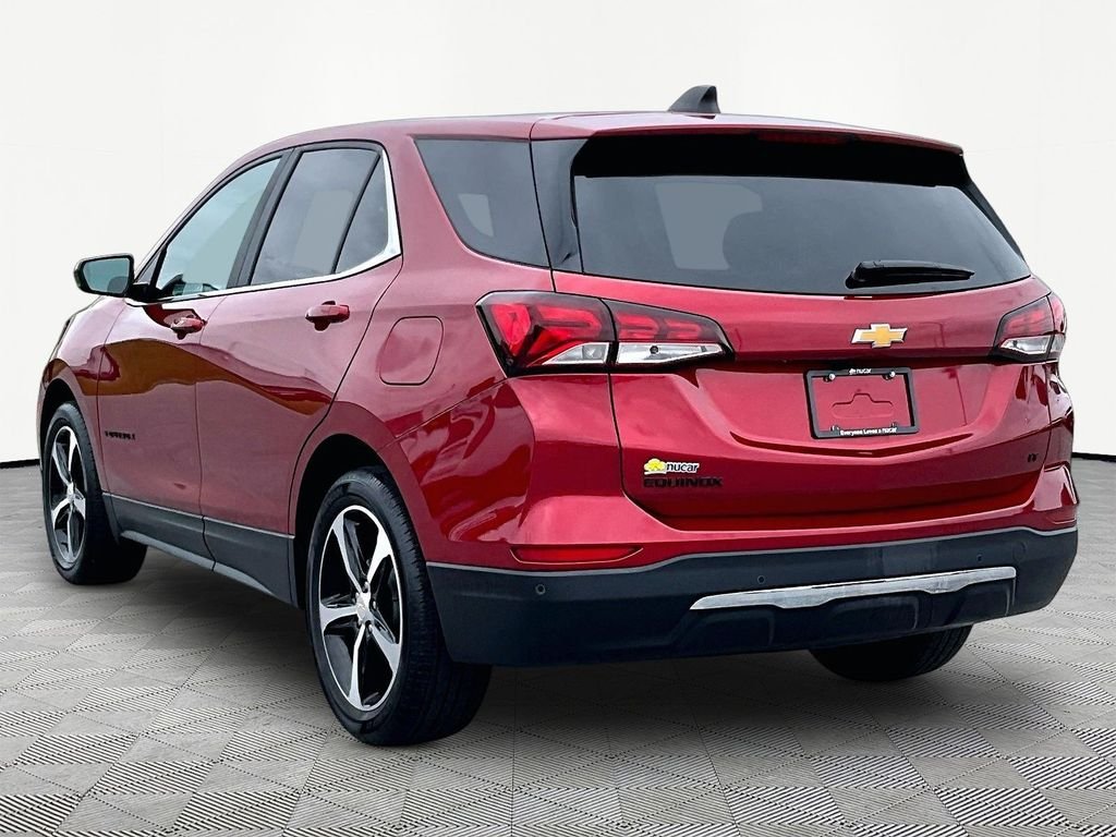 Used 2023 Red Chevrolet LT image 4