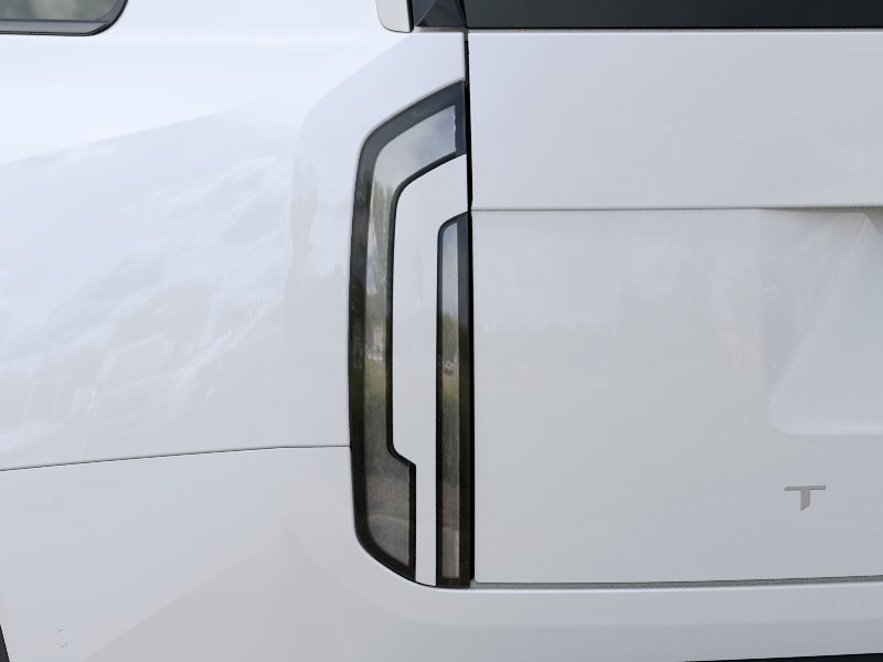 New 2027 Glacial White Kia S image 11
