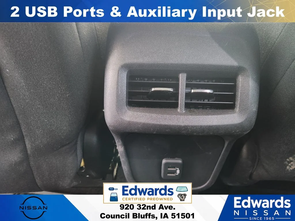 Used 2019 Silver Chevrolet LT image 17