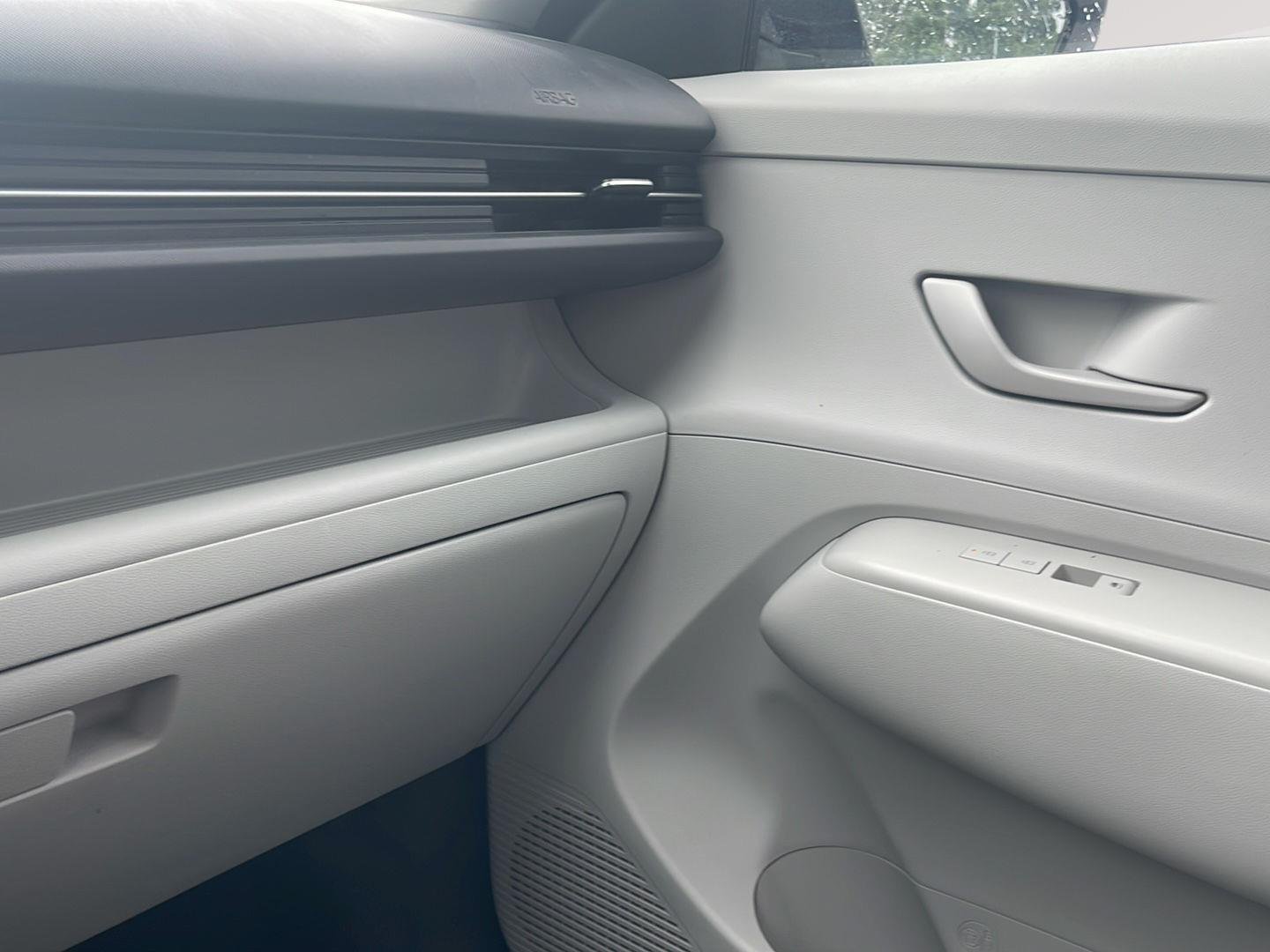 2024 Hyundai Kona SEL - Photo 39