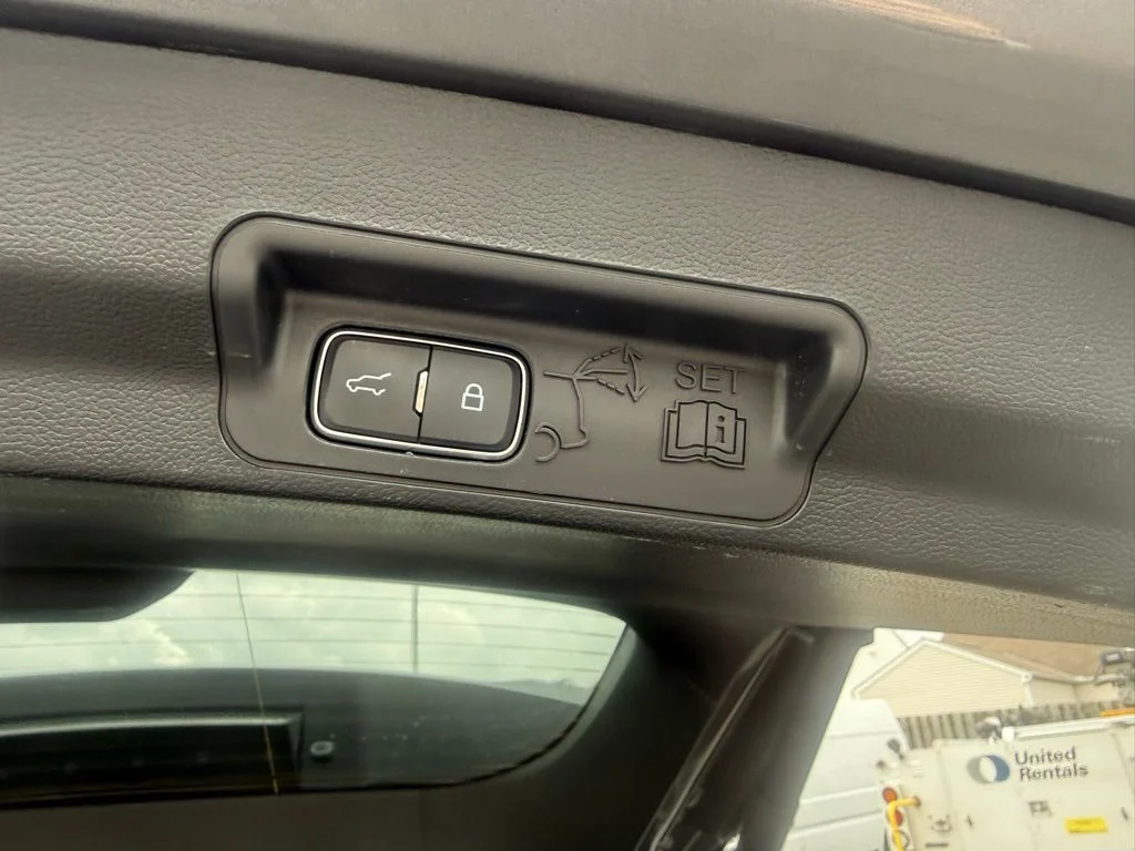 Certified Used 2024 Gray Metallic Ford XLT image 47