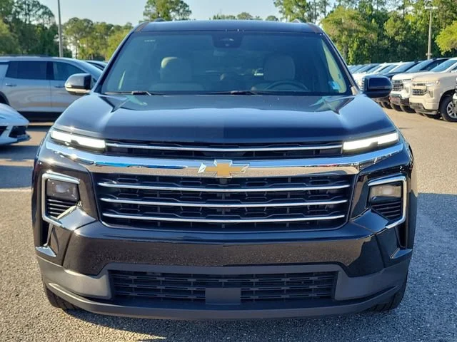 2025 Chevrolet Traverse LT - Photo 8