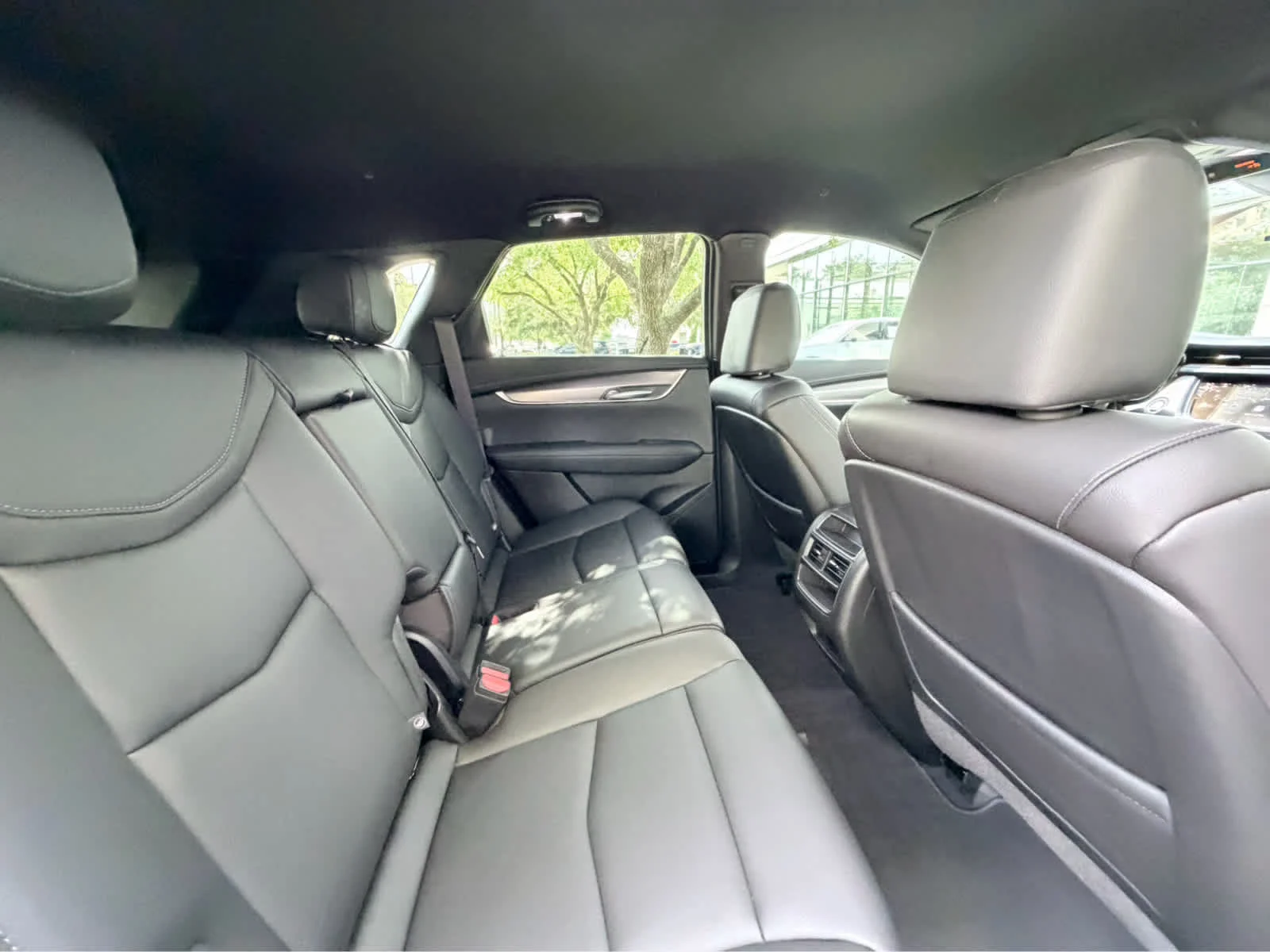 Certified Used 2025 Emerald Lake Metallic Cadillac Luxury image 33