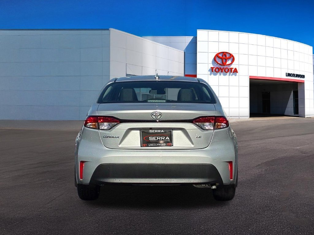 New 2027 Classic Silver Metallic Toyota LE image 11