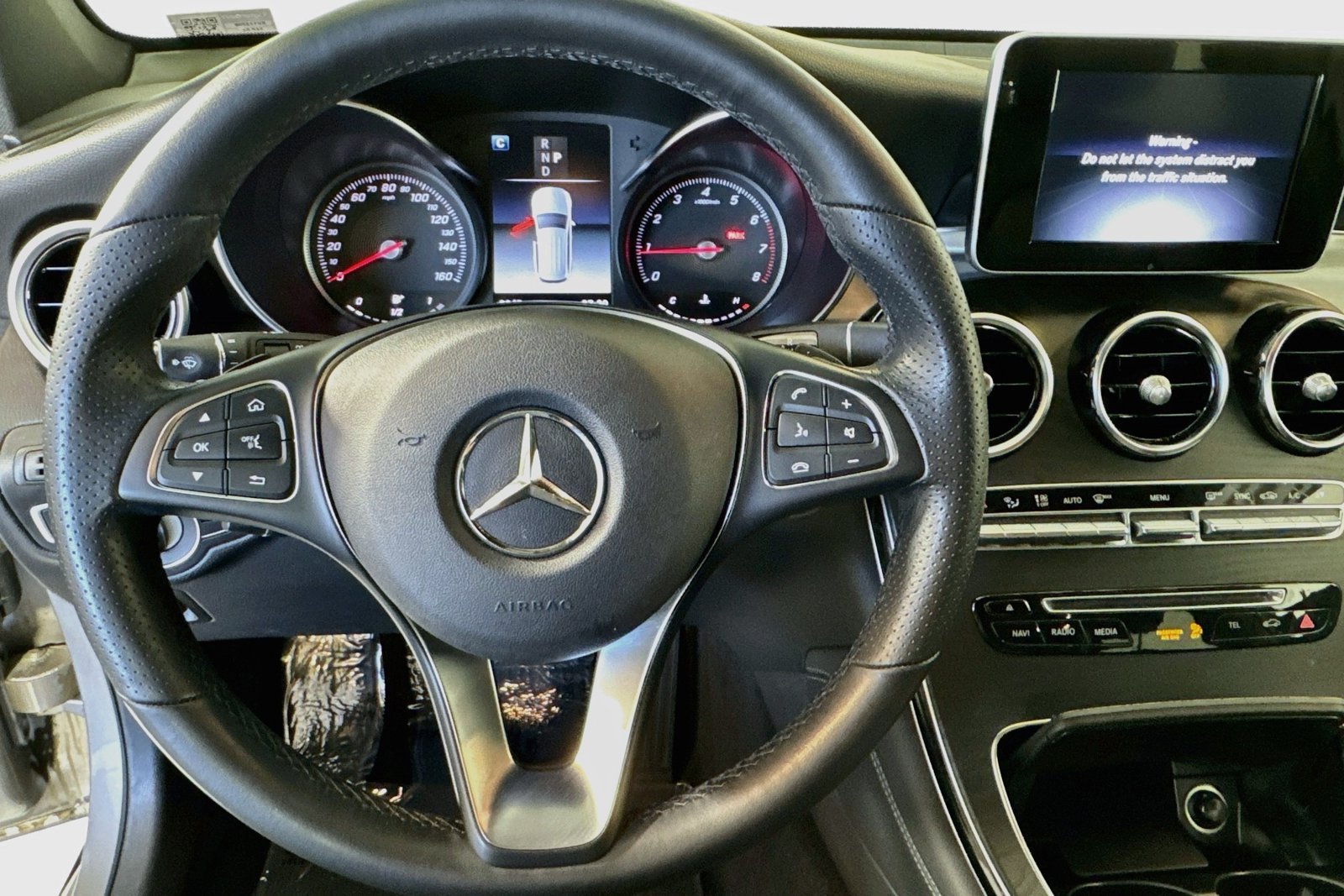 Used 2019 Mojave Silver Metallic Mercedes-Benz GLC 300 image 11