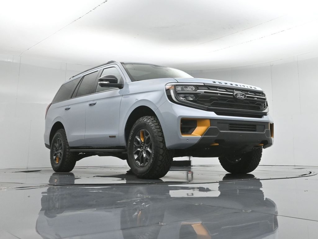 New 2026 Glacier Gray Metallic Tri-Coat Ford Tremor image 50
