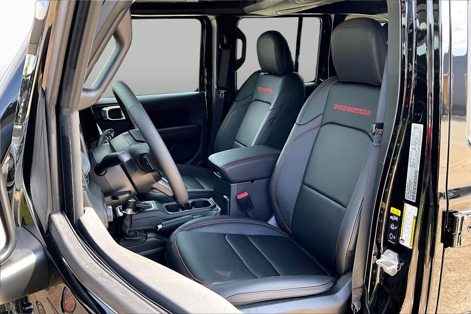 New 2027 Black Clear-Coat Paint Jeep Rubicon X image 10
