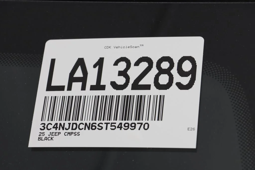 Used 2025 Black Jeep Limited image 25
